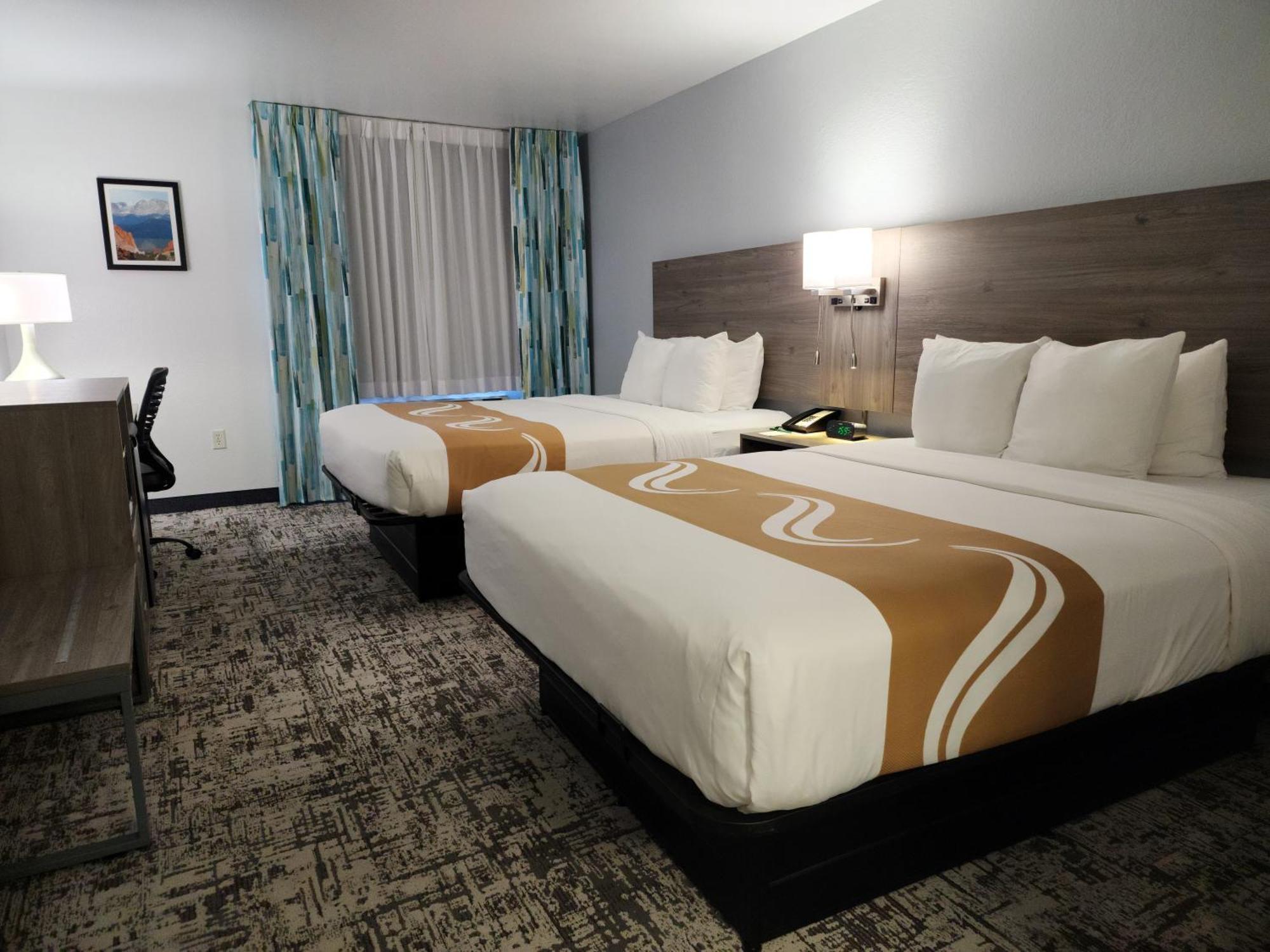 Quality Inn & Suites Denver International Airport Екстер'єр фото