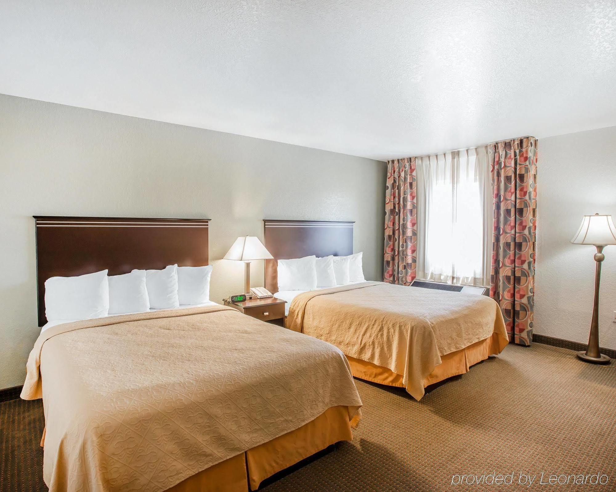 Quality Inn & Suites Denver International Airport Екстер'єр фото